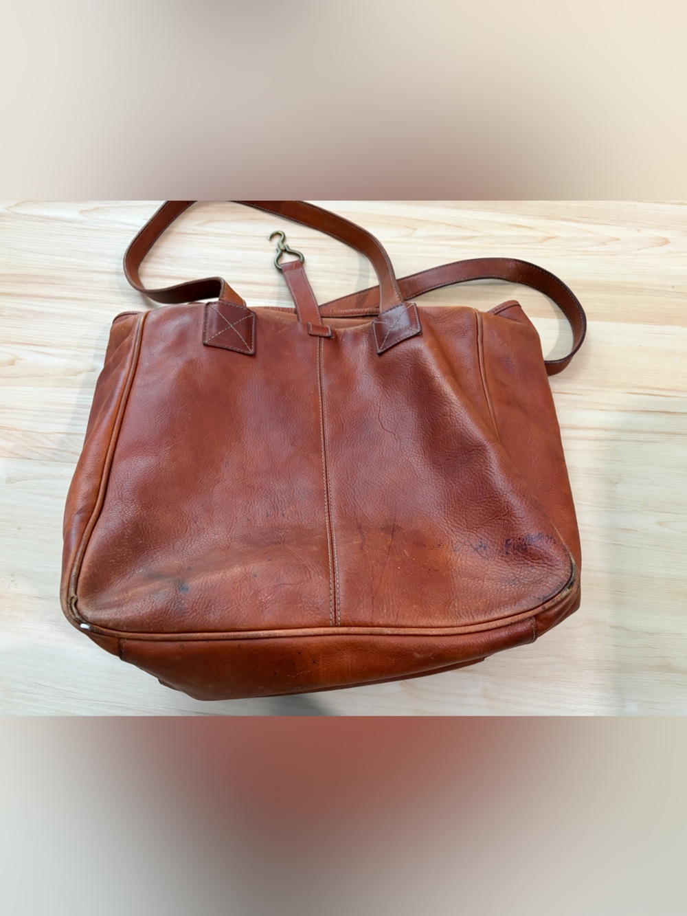 Ralph Lauren Leather Tote with Brass Hook - Picture 3 of 16